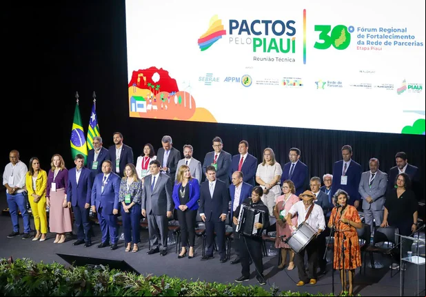 Abertura da 2ª edição do Pactos pelo Piauí no Centro de Convenções