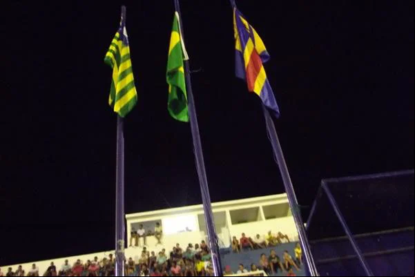 Abertura da Copa no estádio Gerson Campos