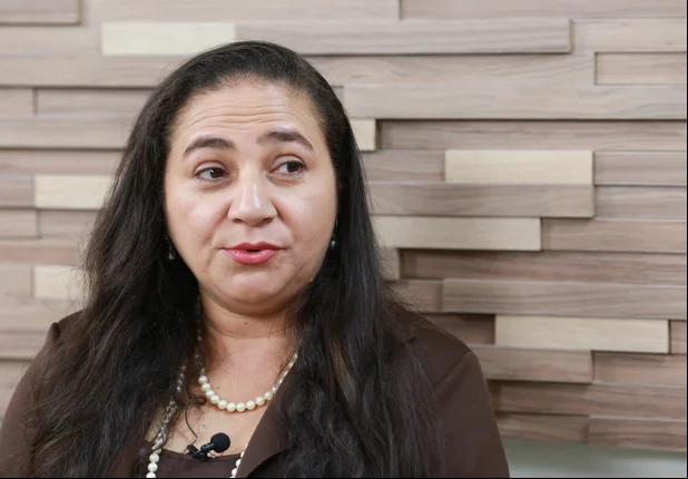 Candidata Cida Santiago diz que é contra a legalização do aborto