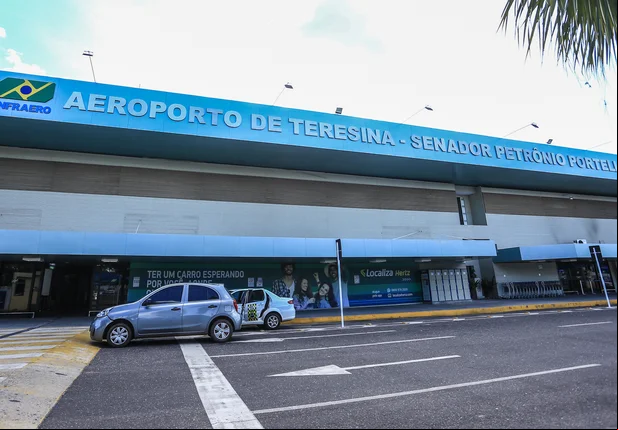 Aeroporto de Teresina recebe doações para vítimas de enchentes do RS