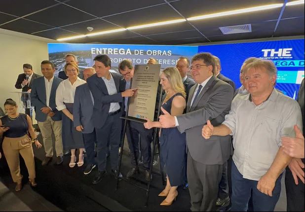 Rafael Fonteles e ministro Silvio Costa Filho inauguram reforma do Aeroporto de Teresina